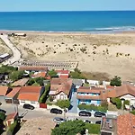 בית נופש 16 Personnes A 50m Sud