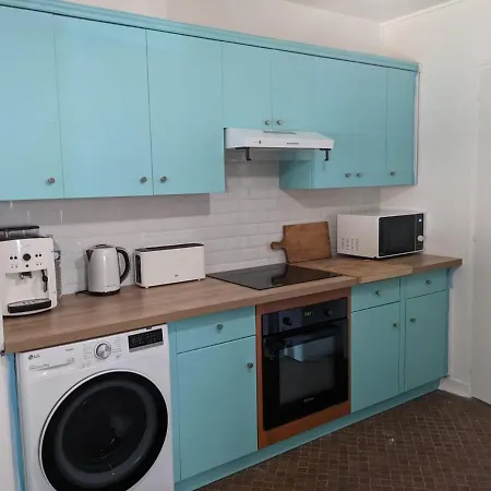 בית נופש 16 Personnes A 50m Sud