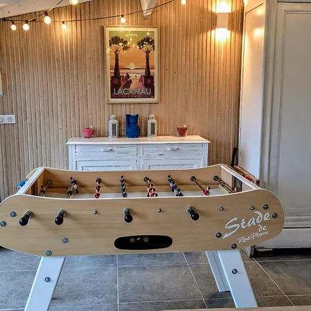 16 Personnes A 50m Sud בית נופש